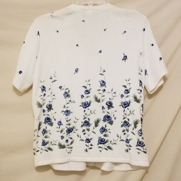 Vintage Retro by Renaissance White Button Up Top w/Printed Dark Blue Flowers  L - Picture 2 of 2